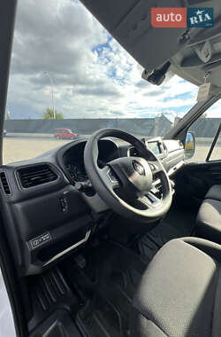 Грузовой фургон Renault Master 2021 в  фото 16 Грузовой фургон Renault Master 2021 в