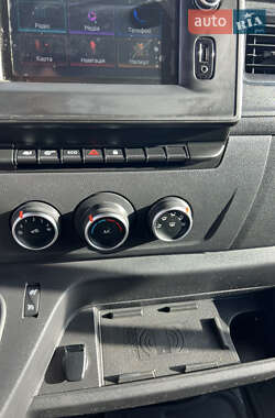 Грузовой фургон Renault Master 2021 в  фото 26 Грузовой фургон Renault Master 2021 в