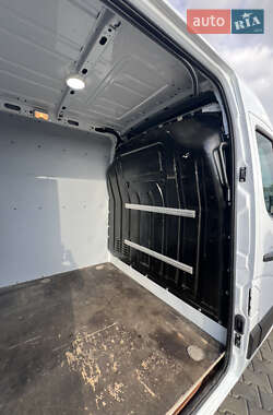 Грузовой фургон Renault Master 2021 в  фото 44 Грузовой фургон Renault Master 2021 в