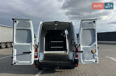 Грузовой фургон Renault Master 2021 в  фото 49 Грузовой фургон Renault Master 2021 в