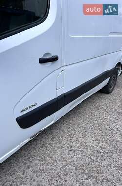 Микроавтобус грузовой (до 3,5т) Renault Master 2012 в 