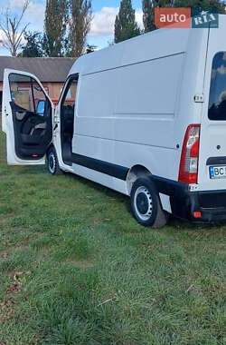 Грузовой фургон Renault Master 2011 в 