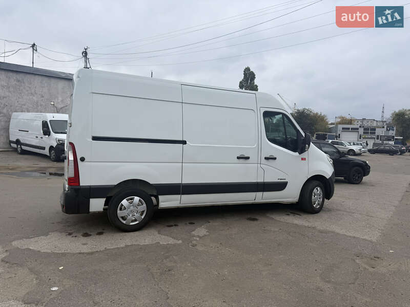 Грузовой фургон Renault Master 2012 в Днепре