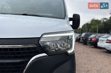Грузовой фургон Renault Master 2021 в 