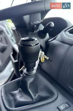 Грузовой фургон Renault Master 2022 в 