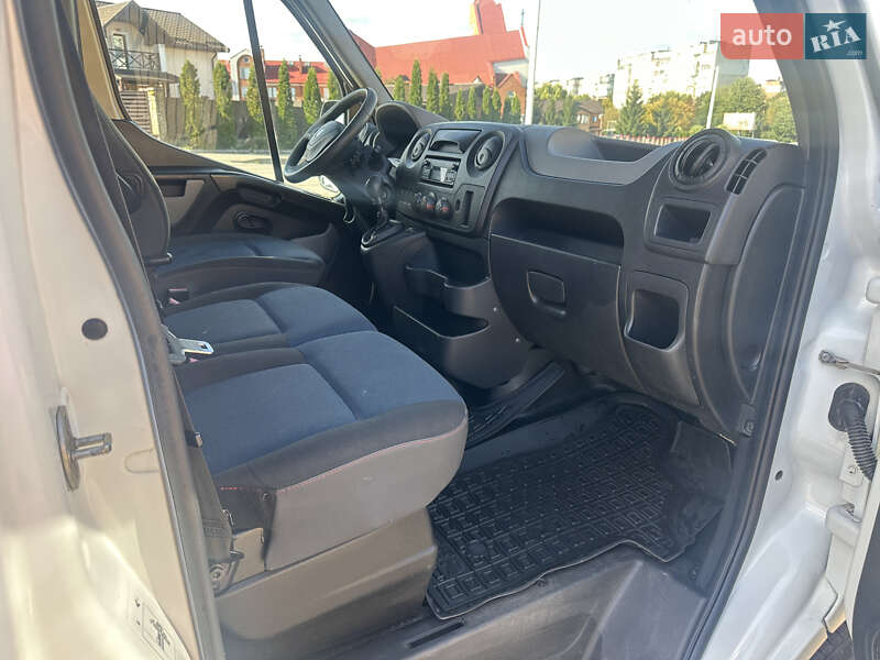 Грузовой фургон Renault Master 2016 в Хмельницком