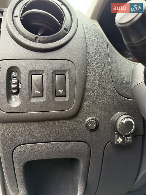 Микроавтобус Renault Master 2016 в Львове
