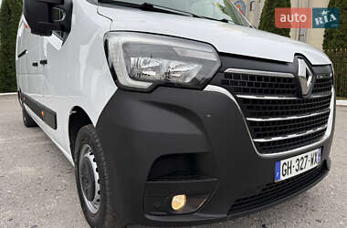 Грузовой фургон Renault Master 2022 в 