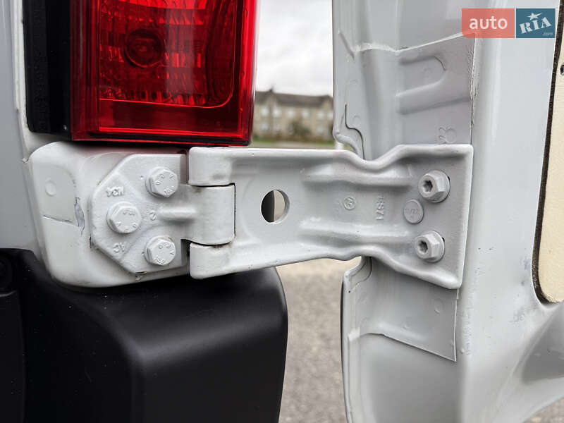 Грузовой фургон Renault Master 2022 в Дубно