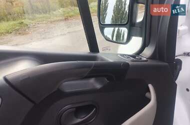 Грузовой фургон Renault Master 2018 в 