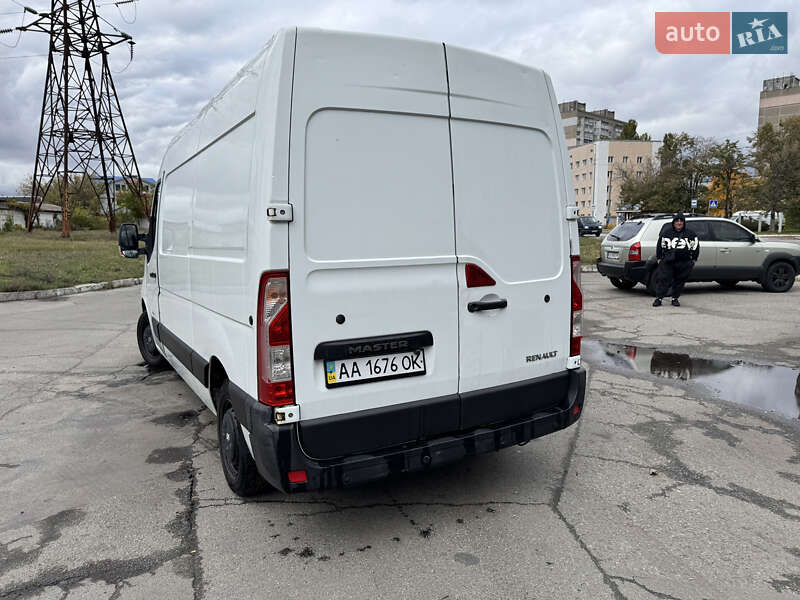 Вантажний фургон Renault Master 2012 в Києві