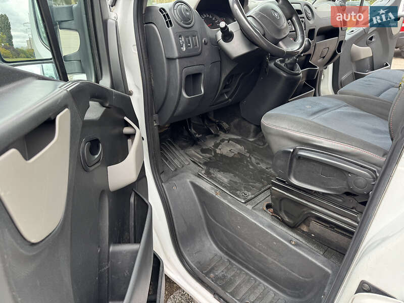 Вантажний фургон Renault Master 2012 в Києві