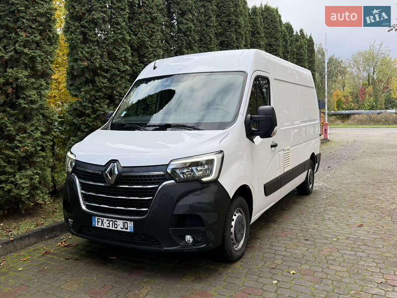 Вантажний фургон Renault Master 2021 в 