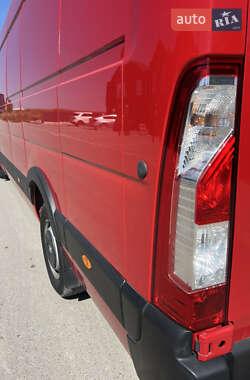 Грузовой фургон Renault Master 2019 в 