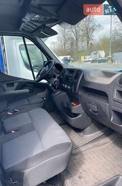 Микроавтобус грузовой (до 3,5т) Renault Master 2016 в 