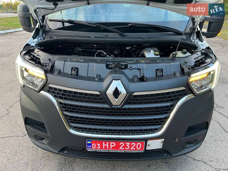 Тентованый Renault Master 2021 в Киеве