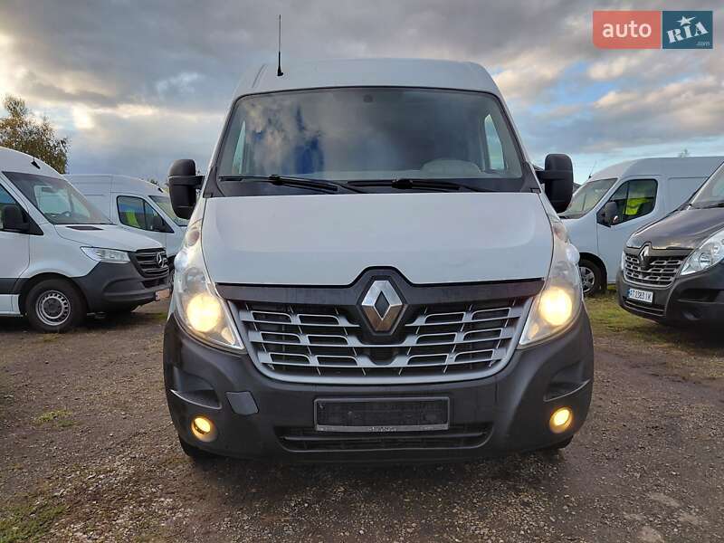 Грузовой фургон Renault Master 2017 в Ивано-Франковске