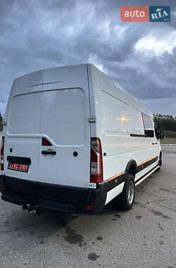 Грузопассажирский фургон Renault Master 2015 в 