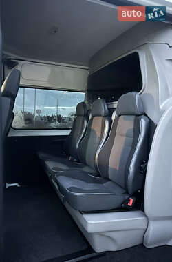 Грузопассажирский фургон Renault Master 2015 в 