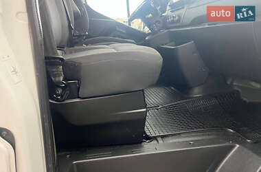 Вантажний фургон Renault Master 2021 в 