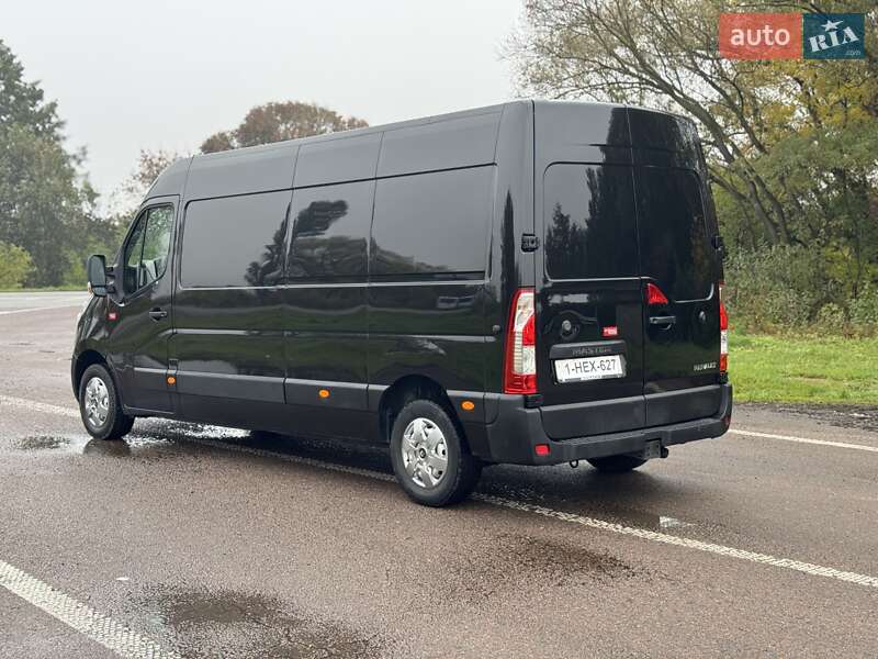Грузовой фургон Renault Master 2017 в Дубно