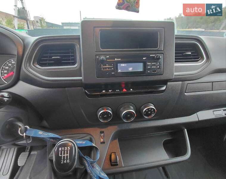 Тентованый Renault Master 2021 в Киеве