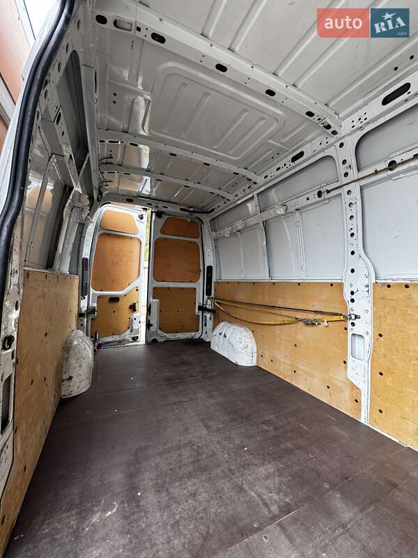Грузовой фургон Renault Master 2016 в Полтаве фото 17 Грузовой фургон Renault Master 2016 в Полтаве
