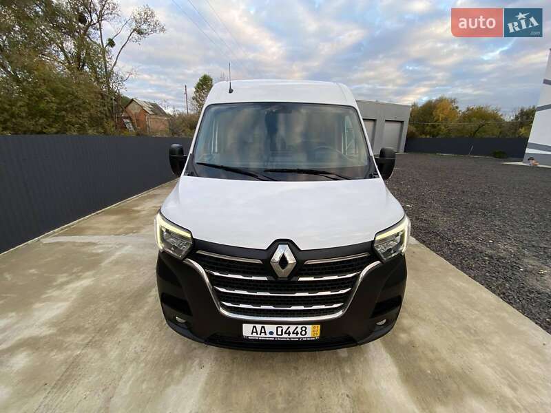 Грузовой фургон Renault Master 2022 в Киеве