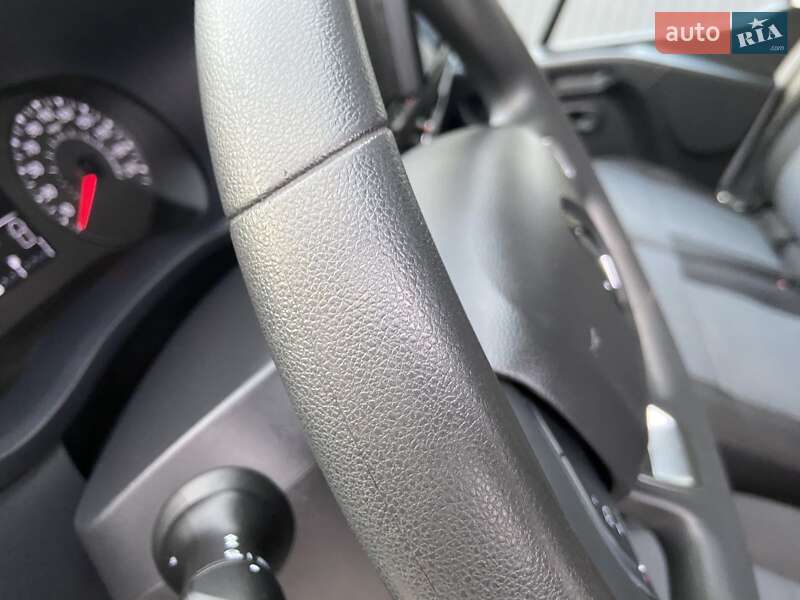 Грузовой фургон Renault Master 2022 в Киеве