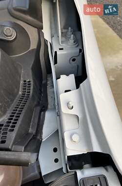 Грузовой фургон Renault Master 2022 в 