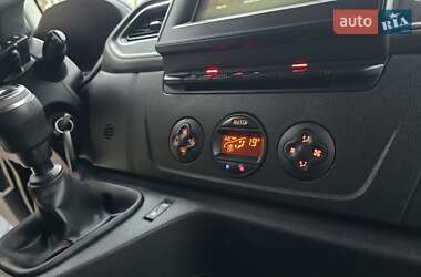 Грузовой фургон Renault Master 2021 в  фото 38 Грузовой фургон Renault Master 2021 в