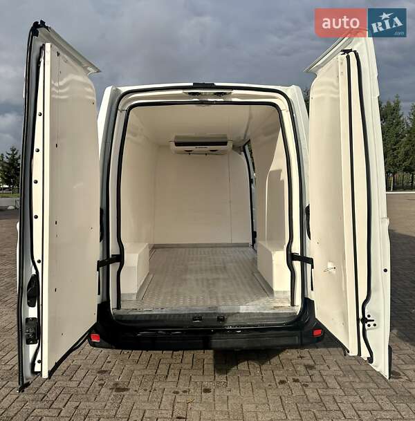 Рефрижератор Renault Master 2016 в Ровно