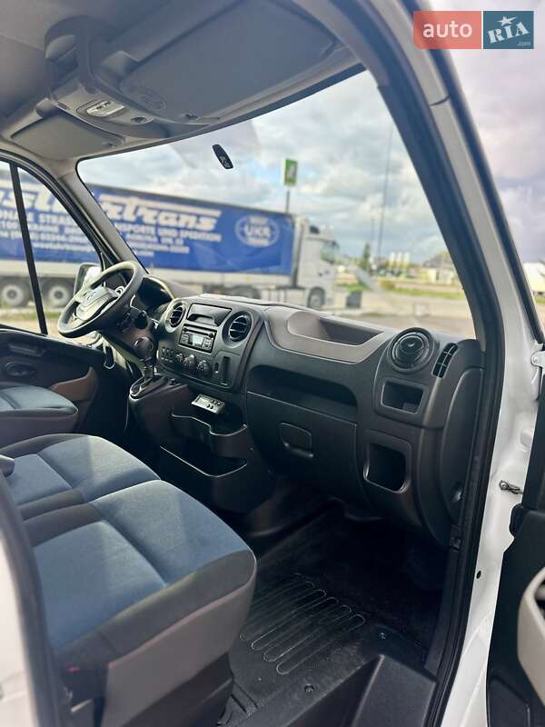 Рефрижератор Renault Master 2016 в Ровно