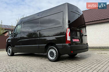 Вантажний фургон Renault Master 2022 в 