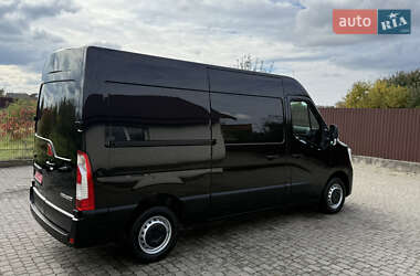 Вантажний фургон Renault Master 2022 в 