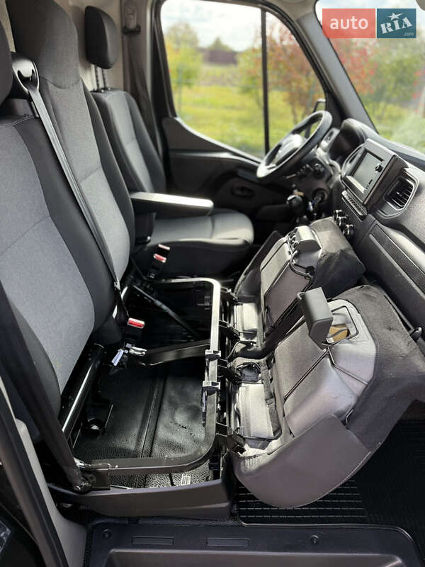 Грузовой фургон Renault Master 2022 в Киеве