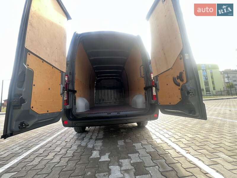 Вантажний фургон Renault Master 2022 в Києві