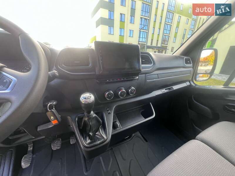 Вантажний фургон Renault Master 2022 в Києві