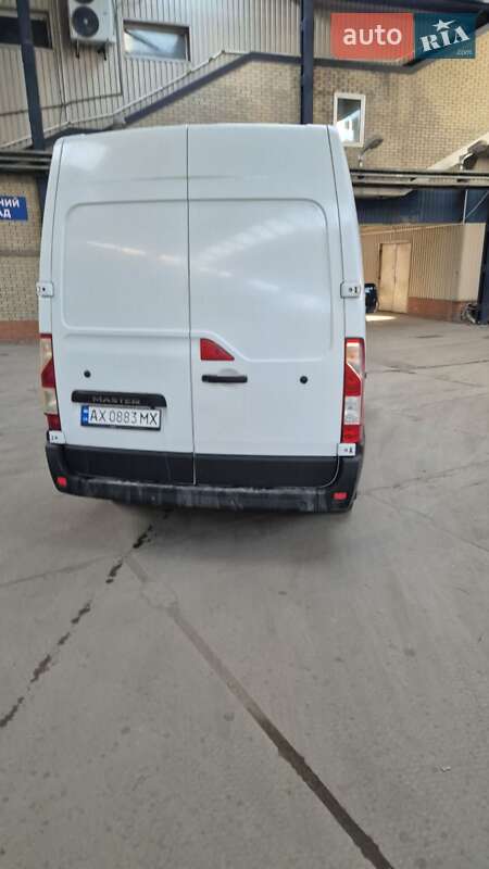 Вантажний фургон Renault Master 2017 в Харкові