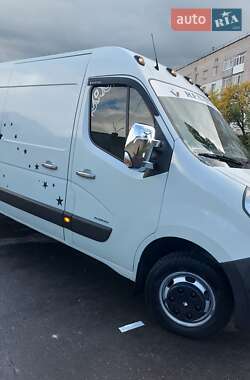 Грузовой фургон Renault Master 2012 в 