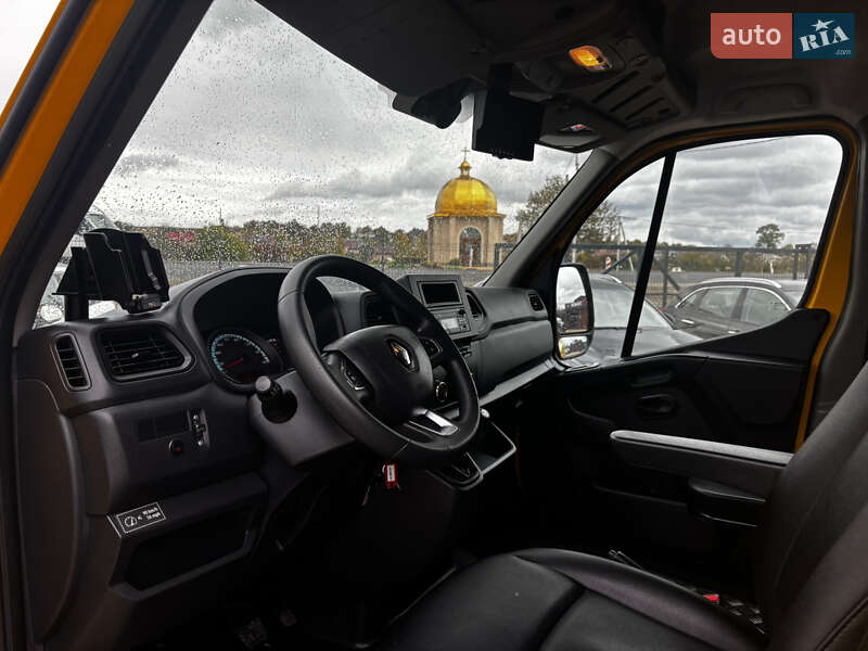 Грузовой фургон Renault Master 2020 в Львове