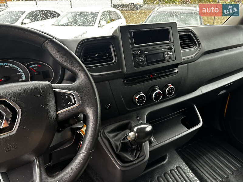 Грузовой фургон Renault Master 2020 в Львове