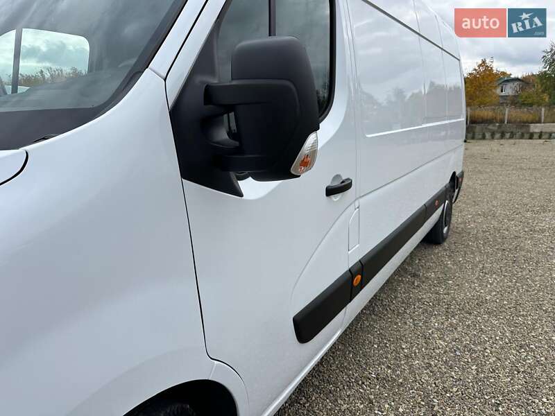 Грузовой фургон Renault Master 2022 в Дубно