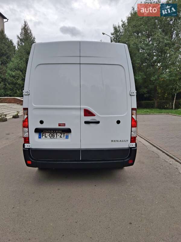 Вантажний фургон Renault Master 2018 в Дубні