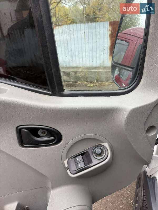 Грузовой фургон Renault Master 2004 в Борисполе