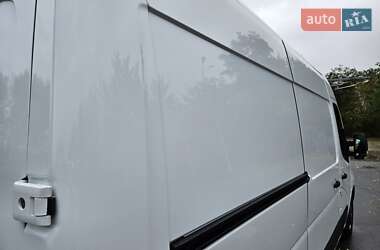 Мікроавтобус вантажний (до 3,5т) Renault Master 2017 в 