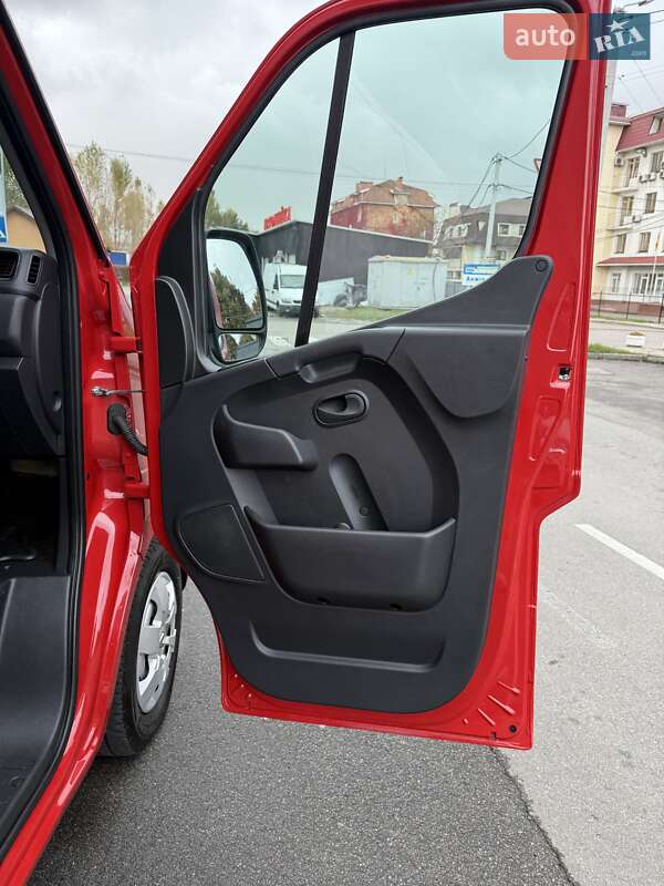 Грузовой фургон Renault Master 2022 в Киеве фото 41 Грузовой фургон Renault Master 2022 в Киеве