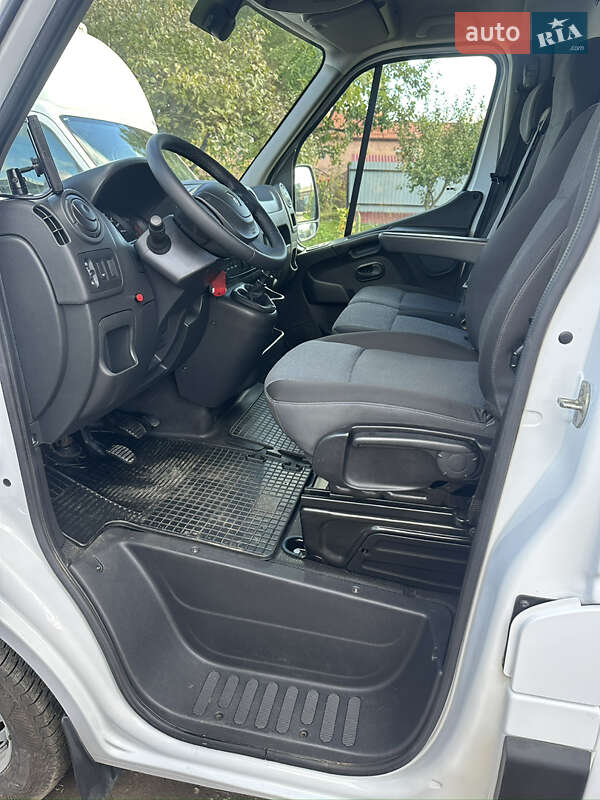 Вантажний фургон Renault Master 2019 в Львові фото 16 Вантажний фургон Renault Master 2019 в Львові