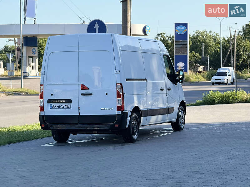 Грузовой фургон Renault Master 2016 в Миргороде