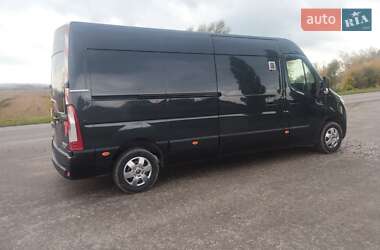 Грузовой фургон Renault Master 2017 в 